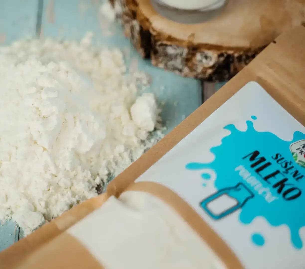 NaturalProtein Sušené polotučné mléko - náhled 3