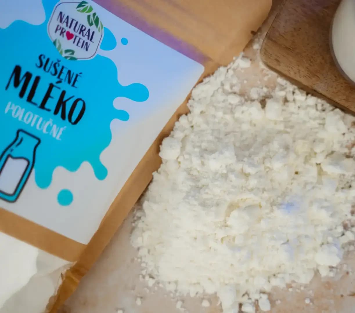 NaturalProtein Sušené polotučné mléko - náhled 4